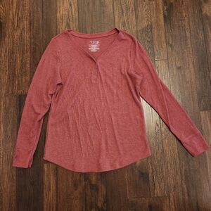 Time and Tru Red Women's thermal 2xg (20)